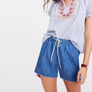 NWT madewell chambray raw-hem pull-on shorts