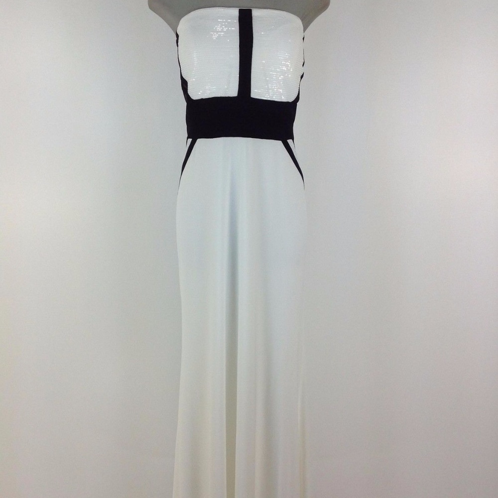 Calvin Klein Elegant Black and Ivory color block