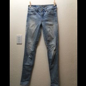 American eagle light wash jegging