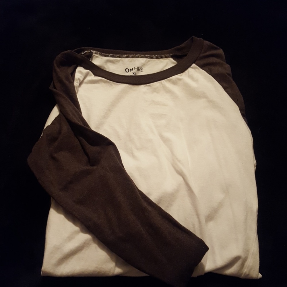 Long sleeve Tshirt