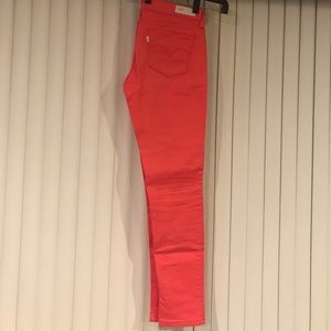 Levi’s Demi Curve Low Rise Skinny Jeans