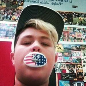 Meet your Posher, Isaac