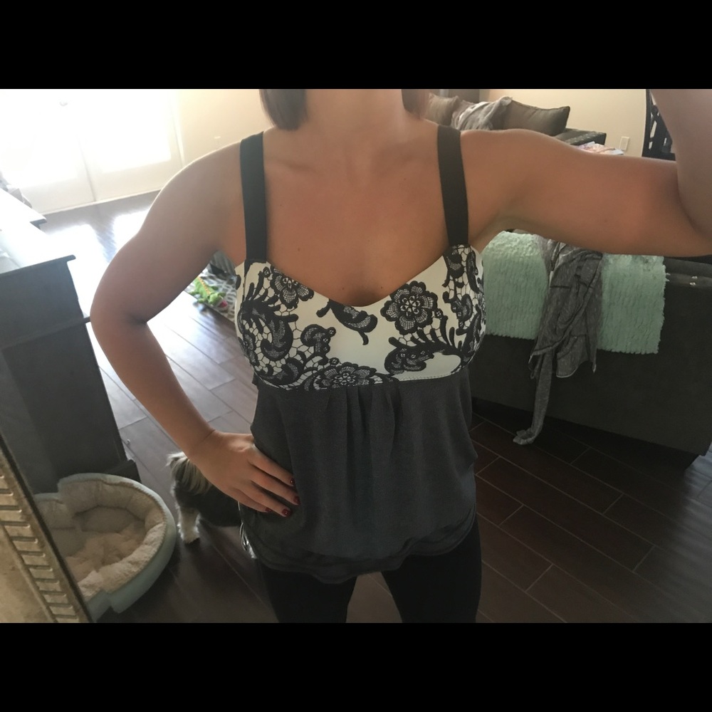 Lululemon tank sz 12