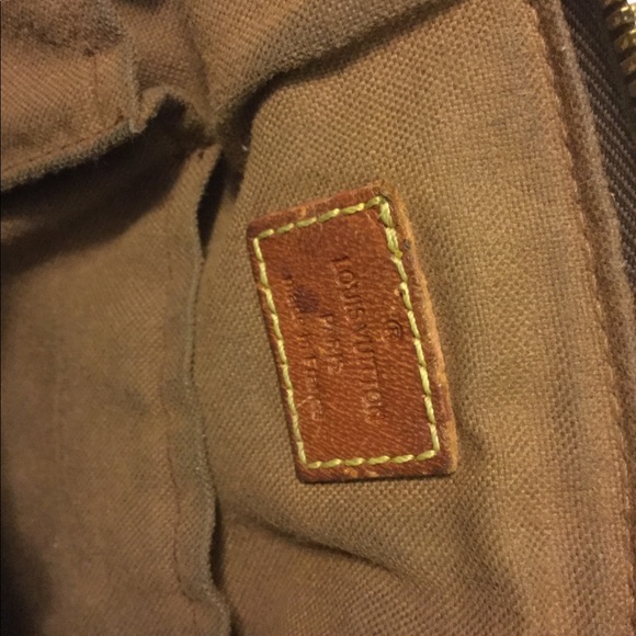 💰Sold💰Authentic Louis Vuitton Tivoli PM Bag EUC - Picture 6 of 7