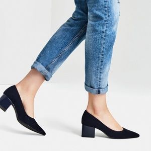 Zara medium heel pointed shoe