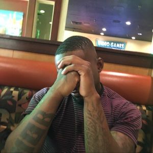 Meet your Posher, Hicks