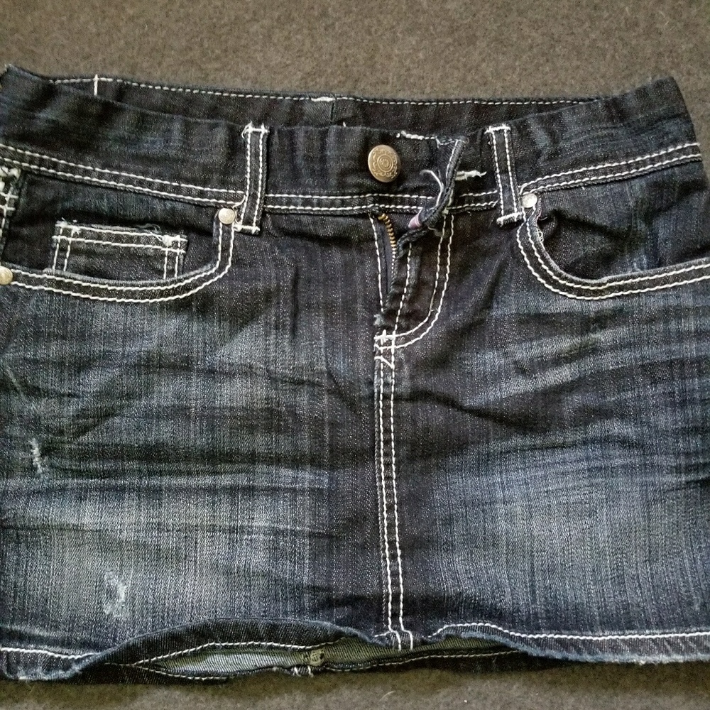 Misses maurices denim skirt size 1/2