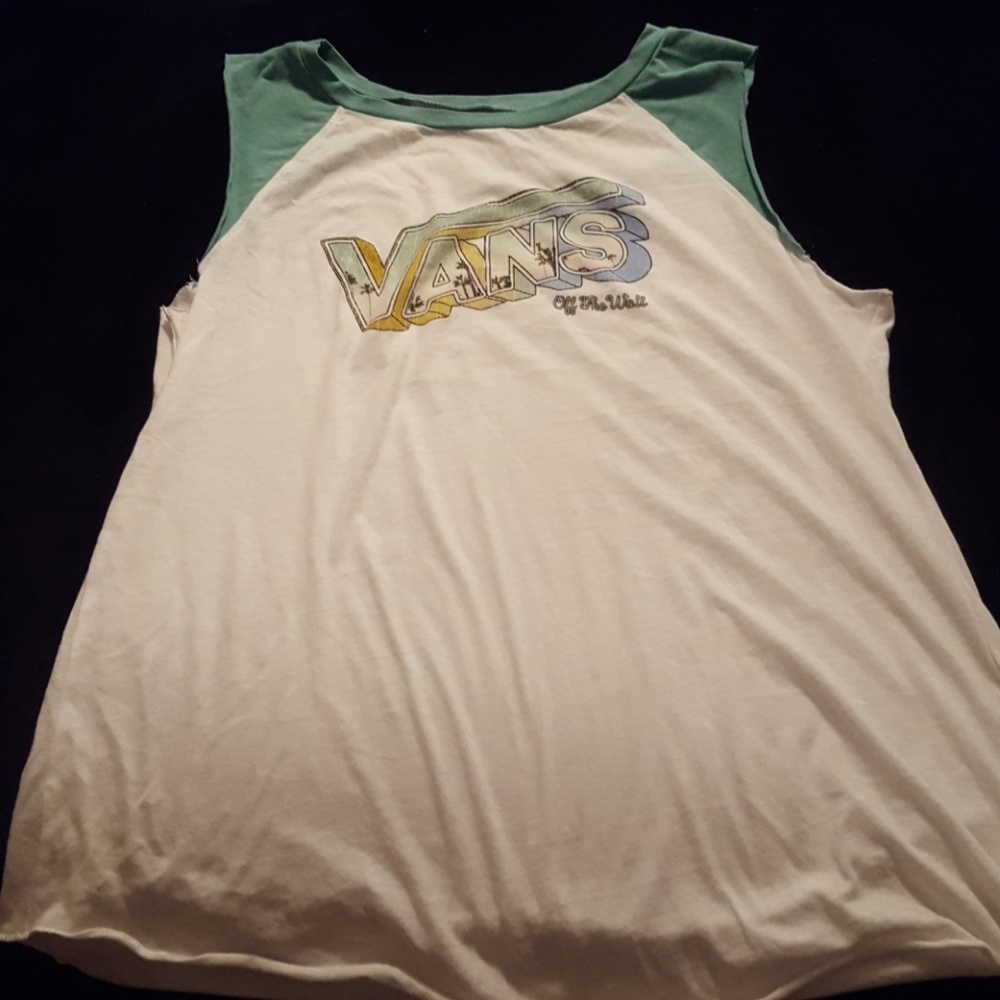 Never worn VANS sleeveless shirt