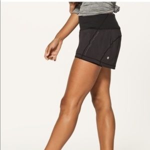 NWT Lululemon Break Free Short, Size 2