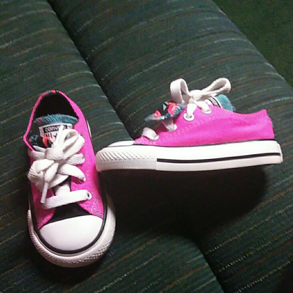 Converse all-star.  Size 5c girls