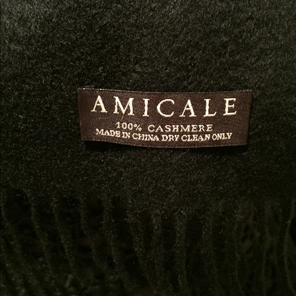 Ladies’ 100% Cashmere Fringed Muffler - Picture 3 of 5