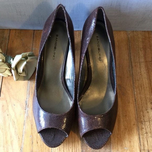 CCO Bandolino Chic Peeptoe Croc Print Pumps EUC - Picture 3 of 7