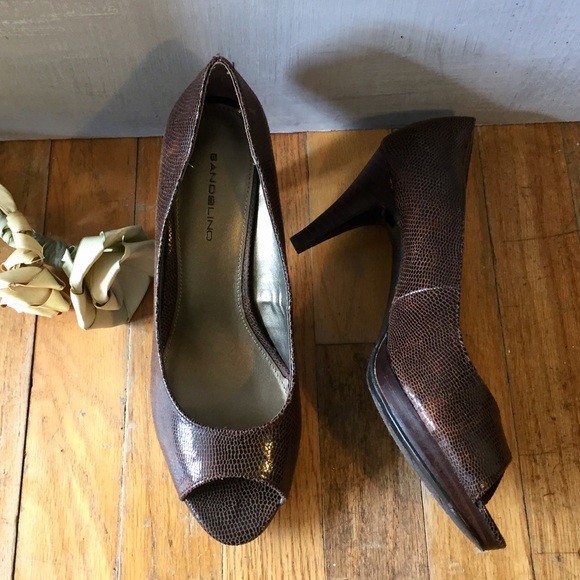 CCO Bandolino Chic Peeptoe Croc Print Pumps EUC - Picture 4 of 7