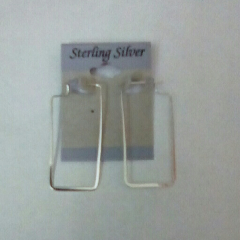 Perfect sterling silver earring