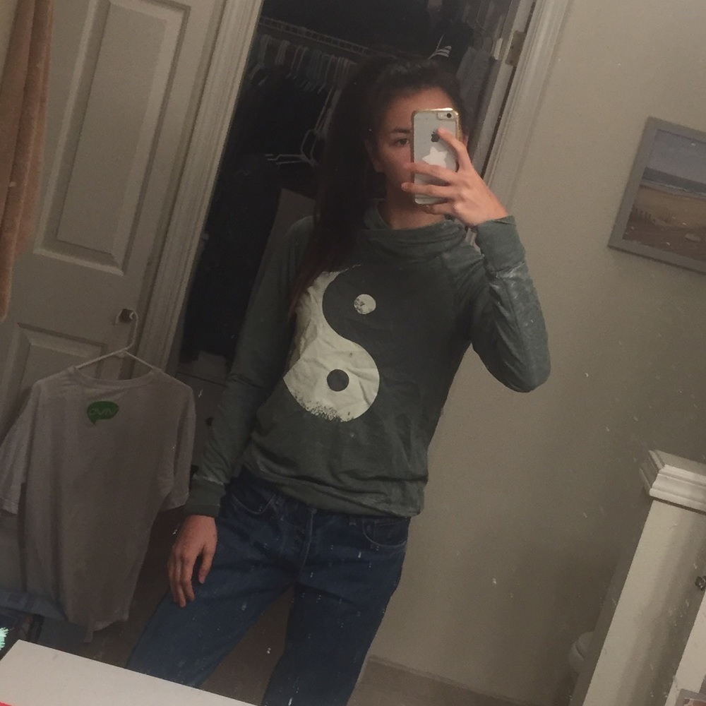 Yin Yang sweatshirt