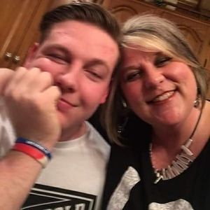 Meet your Posher, Stacey