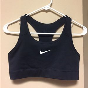 Nike dry-fit sports bra