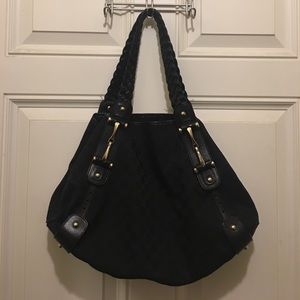 Gucci Pelham Medium Shoulder Bag - Black