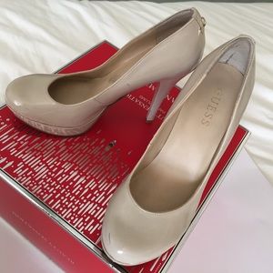 Guess nude patent pumps *preloved*
