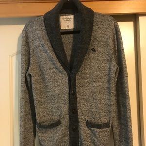 ABERCROMBIE & FITCH SHAWL STYLE CARDIGAN SWEATER