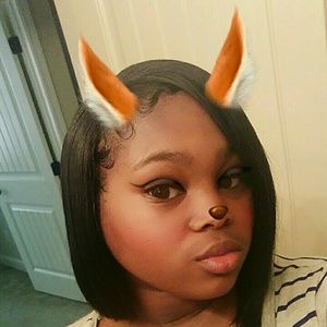 Meet your Posher, Lloydezea