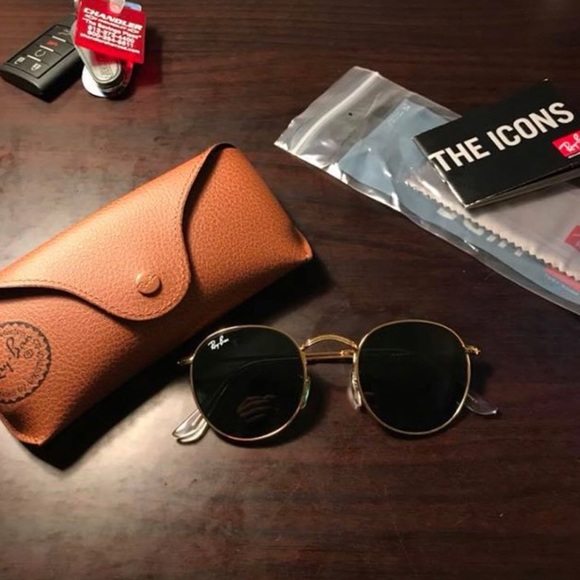 Ray-Ban Accessories - New round ray ban
