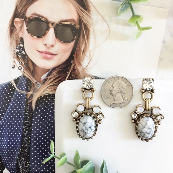 "Linnéa" Earrings || White Marble Statement - Picture 5 of 9