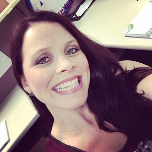 Meet your Posher, Vicky