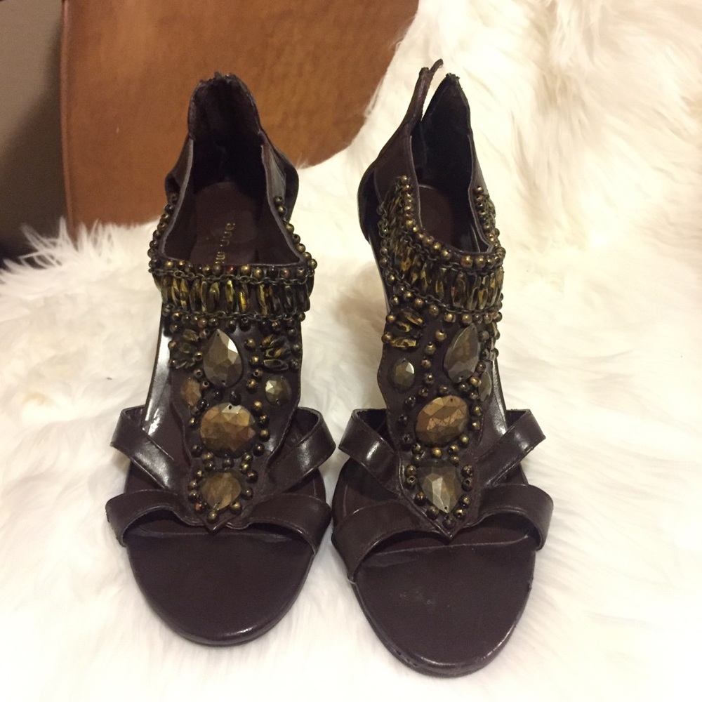 Ann Marino brown heels