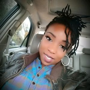 Meet your Posher, Malkia