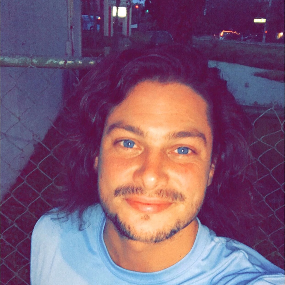 Meet your Posher, Tal