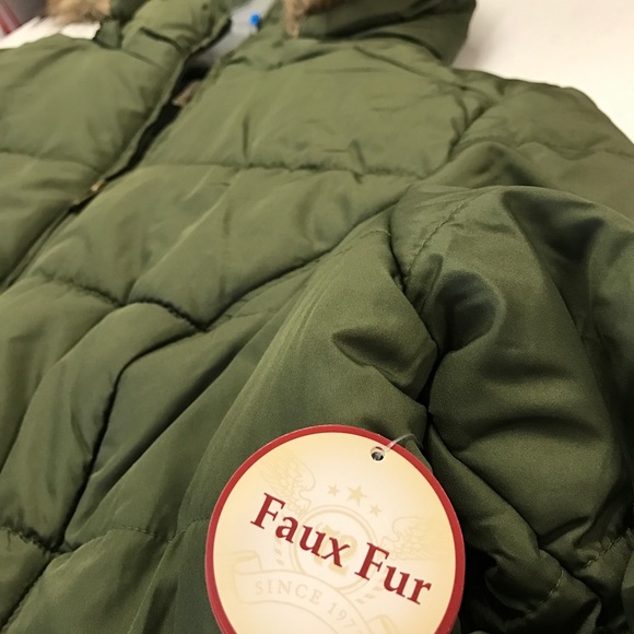 NWT Plus Size Army Green Puffer Faux Fur (1x-3x) - Picture 2 of 4