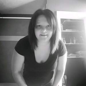 Meet your Posher, Naomi