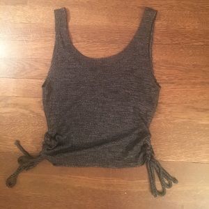 Grey cropped tank top