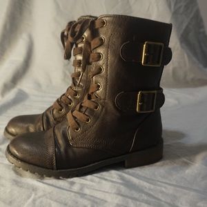 Women’s lightly used brown buckle boots