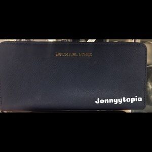 Micheal Kors Wallet