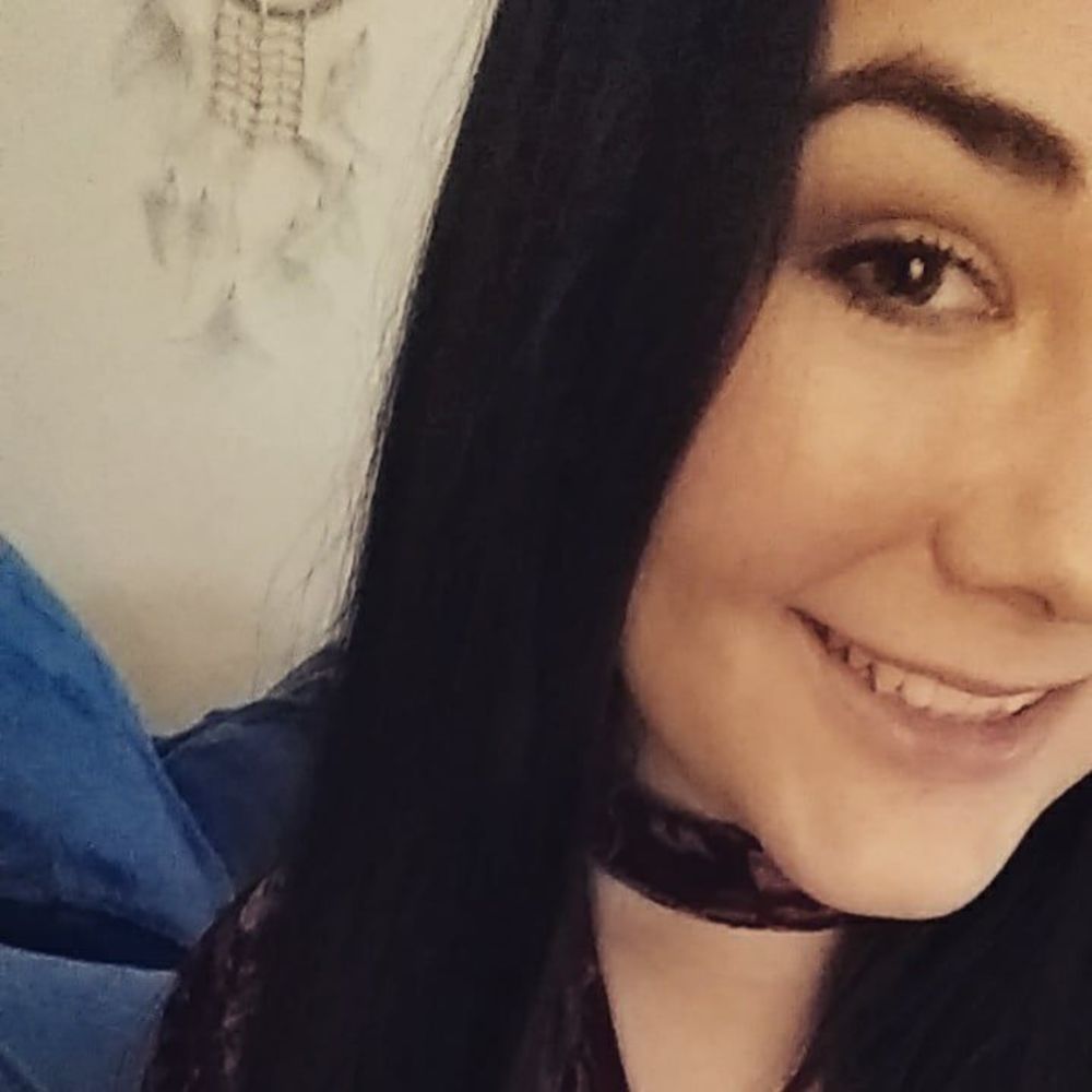 Meet your Posher, Hope