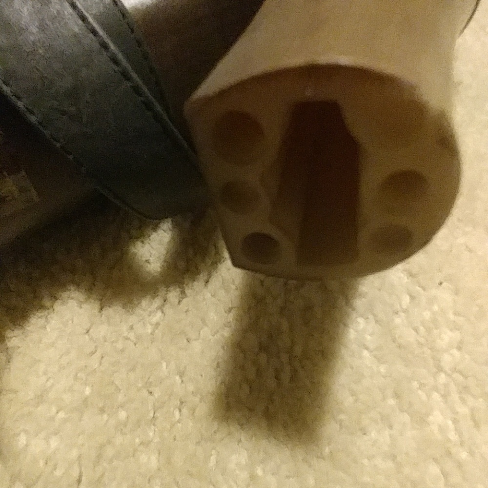 Gray Platform Heels - image 3