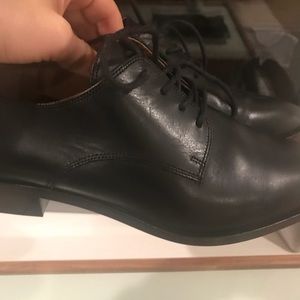 FRYE - Erica Oxford - Size 8