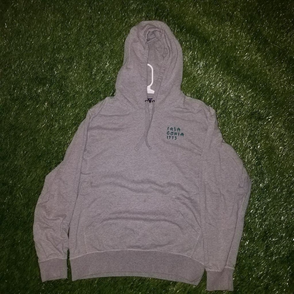 BRAND NEW PATAGONIA hoodie
