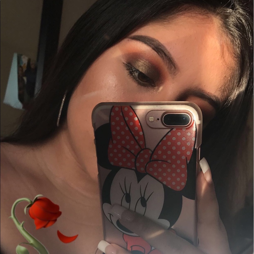 Meet your Posher, Paula