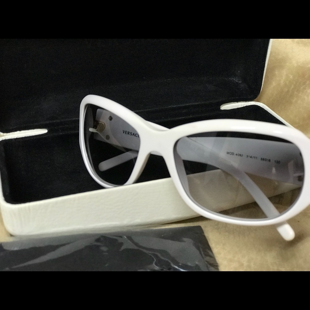 Versace 4092 314/11 Women's White Sunglasses