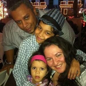 Meet your Posher, Raelo