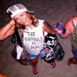 Meet your Posher, Lisa