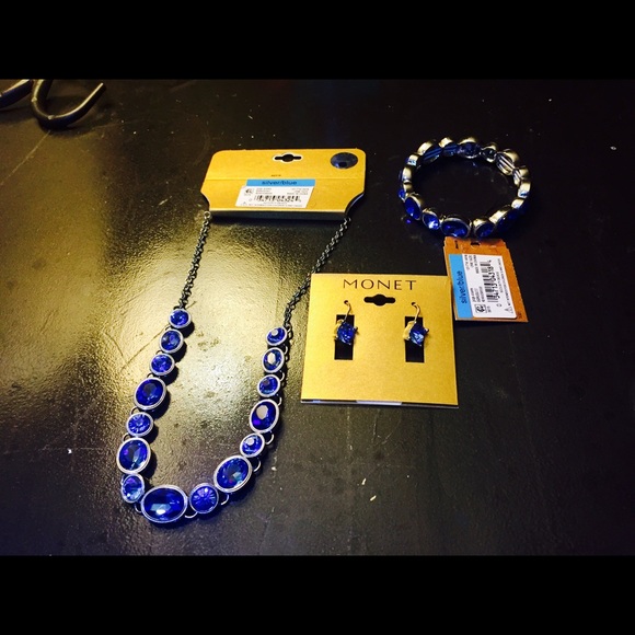 3 Set Monet Silver Blue Stone collection - Picture 2 of 8