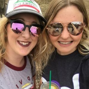 Meet your Posher, Ellen