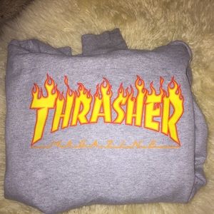 super cute and comfy thrasher hoodie!!