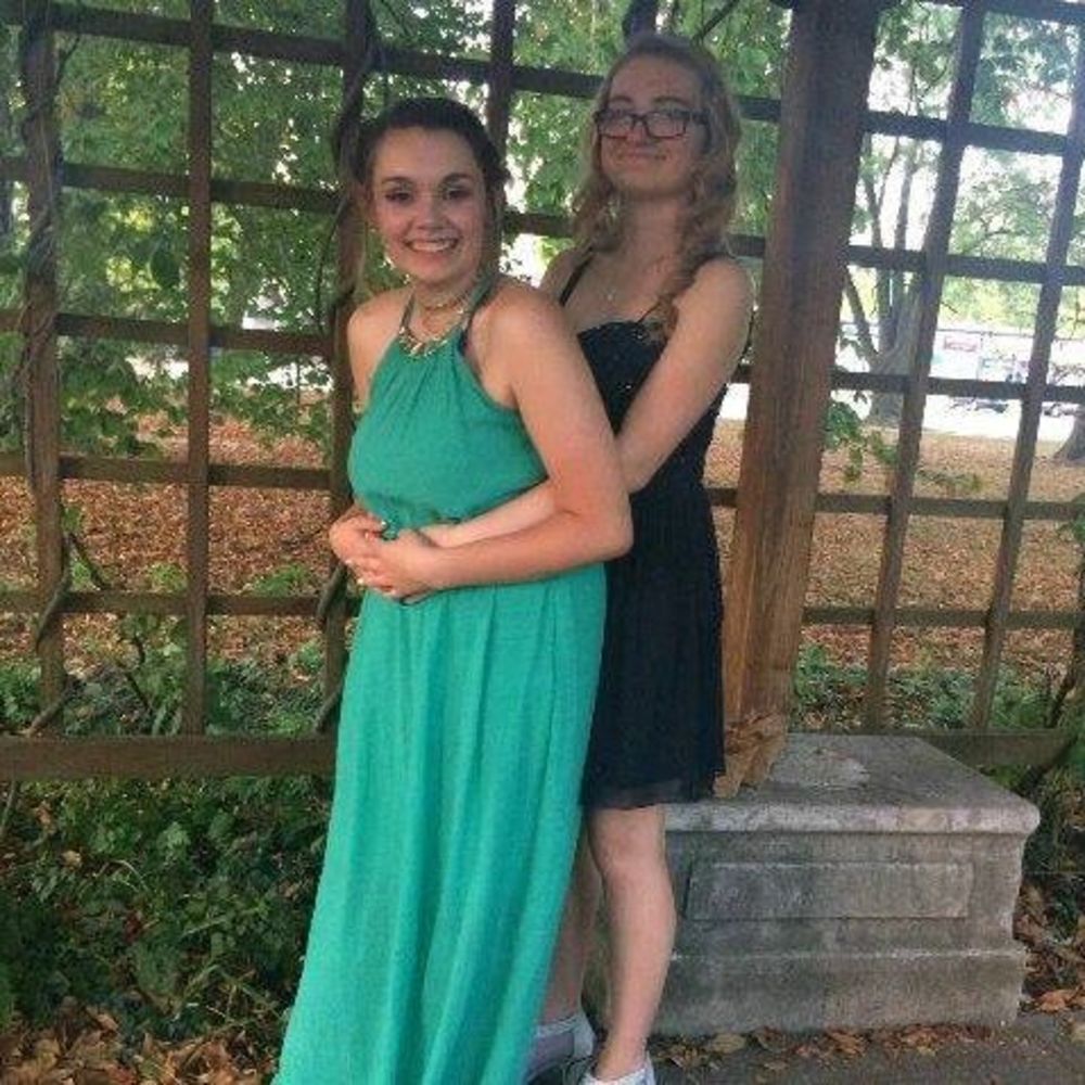 Meet your Posher, Ashli