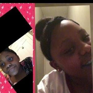 Meet your Posher, Kenyatta