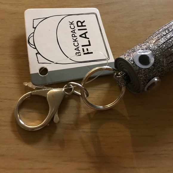New googly eye backpack tassel or keychain - Picture 6 of 7